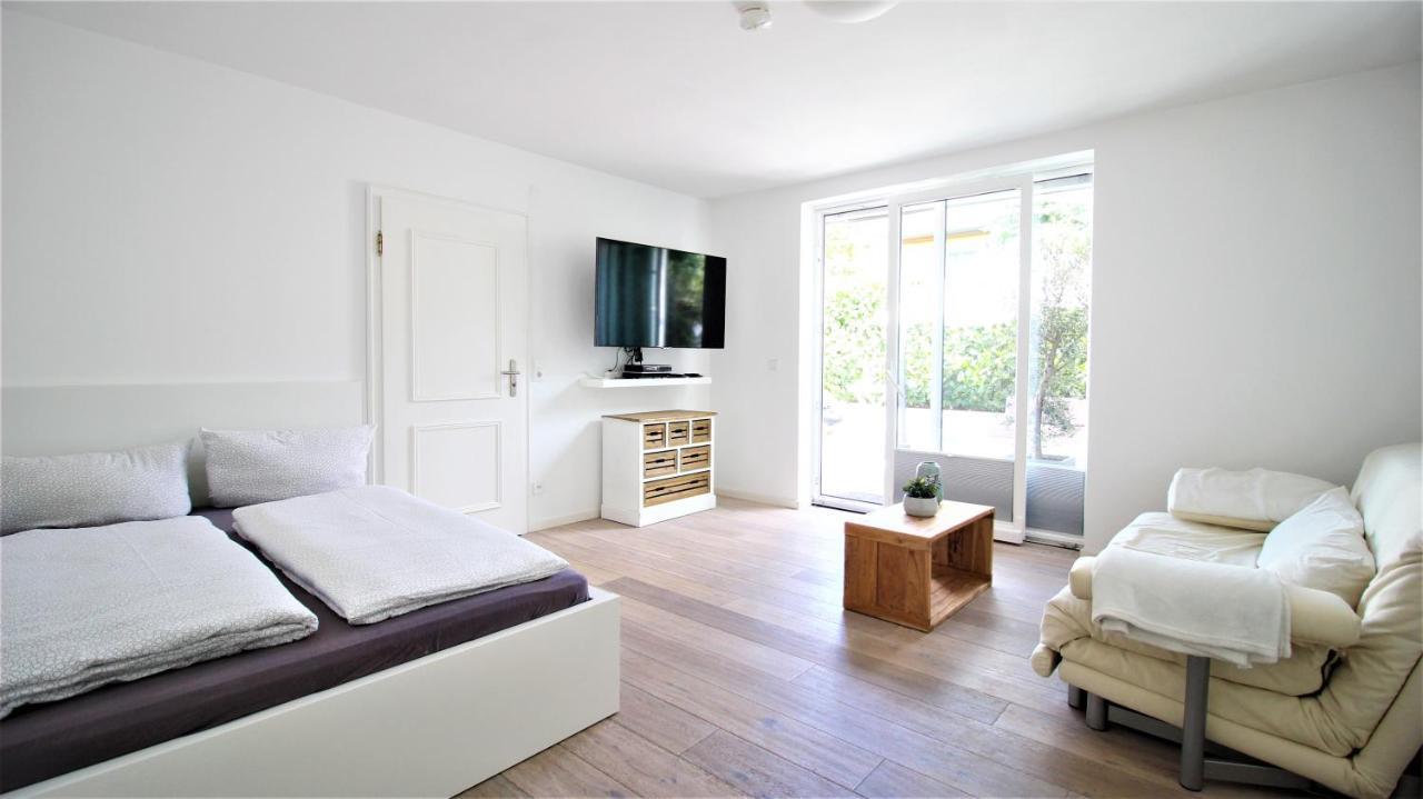 ✦ Lovely Studio ✦ - Big Terrace, Private Parking Apartment Würzburg